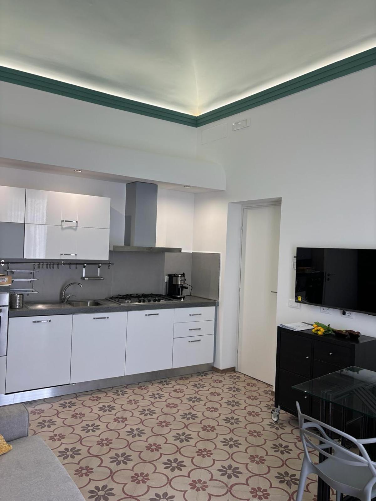 Villa Di Giorgi Apartments Center Cefalù Exteriör bild